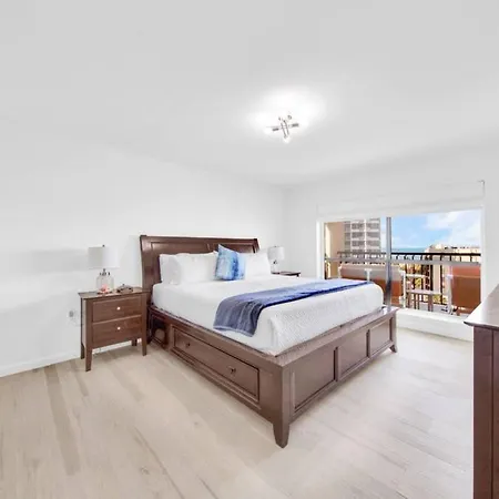 Amazing 7Th Floor Beachfront Condo Wonderful Views